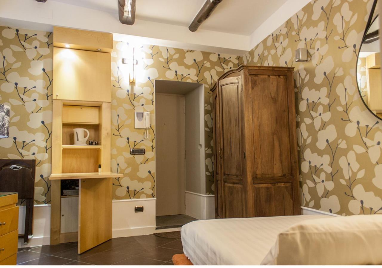 Relais Santa Chiara Apartman Nápoly Kültér fotó