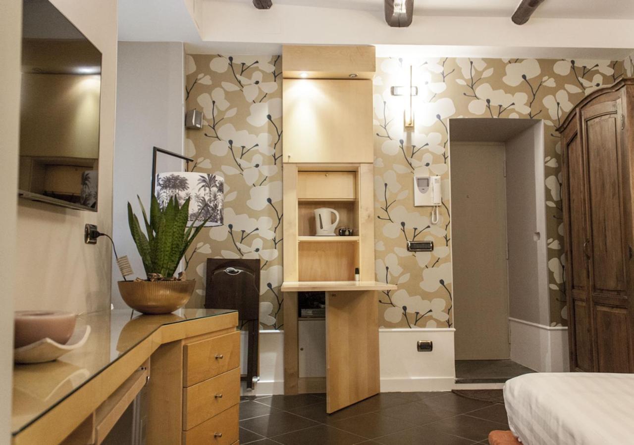 Relais Santa Chiara Apartman Nápoly Kültér fotó